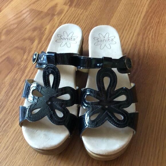 Sanita black patent sandals sz 39 - Picture 2 of 7